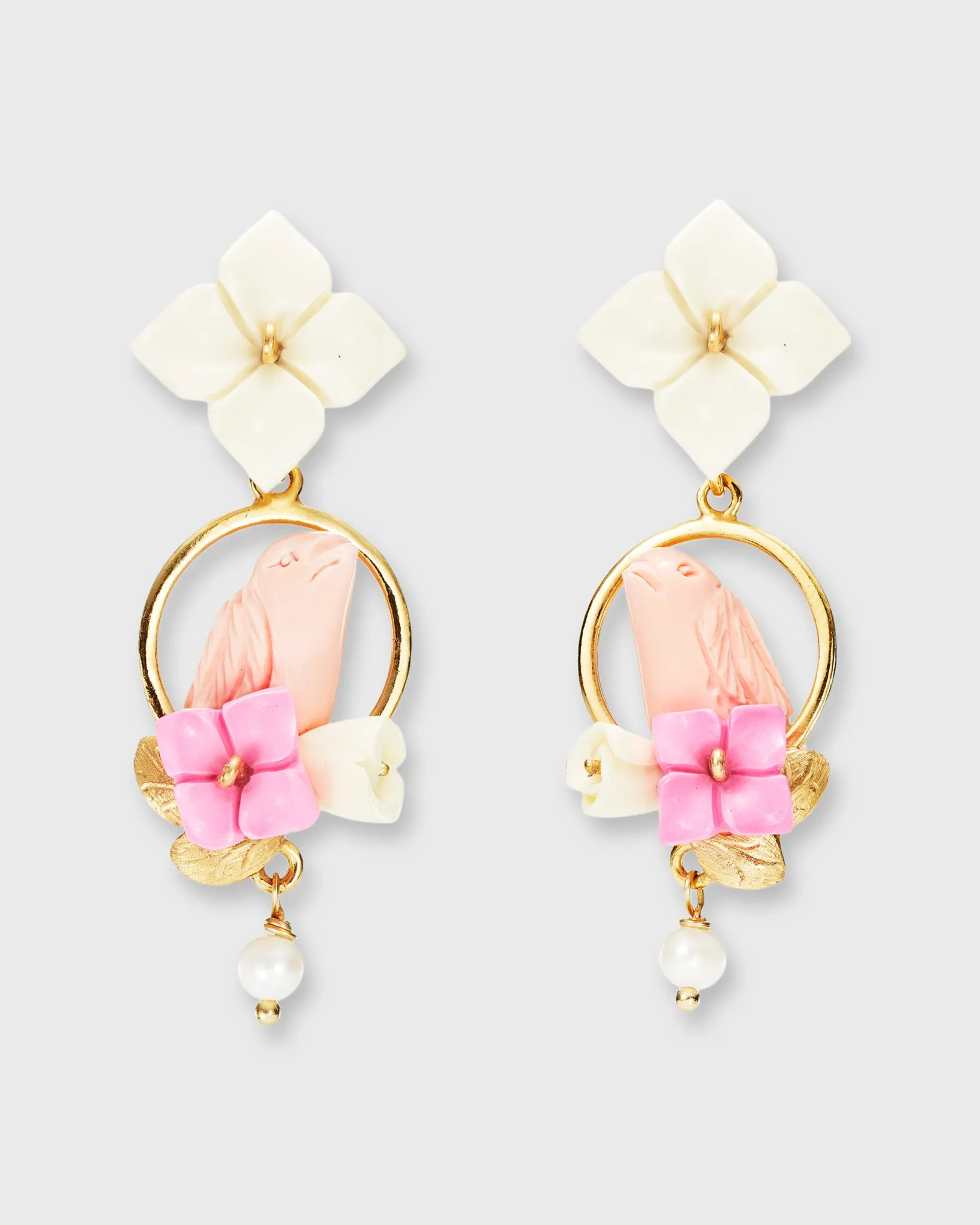 Chick Earrings in Gold/White/Bubble Pink