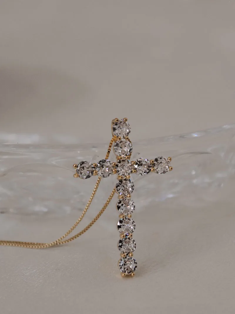 FAITH CROSS NECKLACE IN GOLD