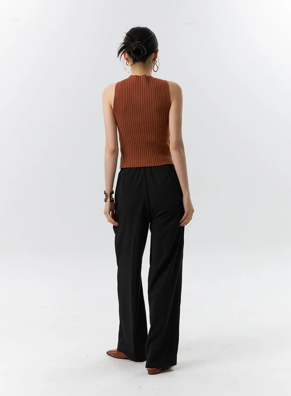 Halter Neck Ribbed Top IL326