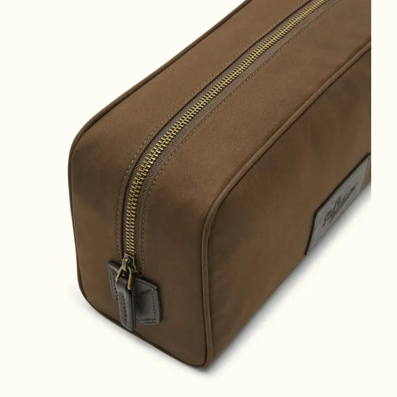 Hawkesbury Washbag - Dark Brown