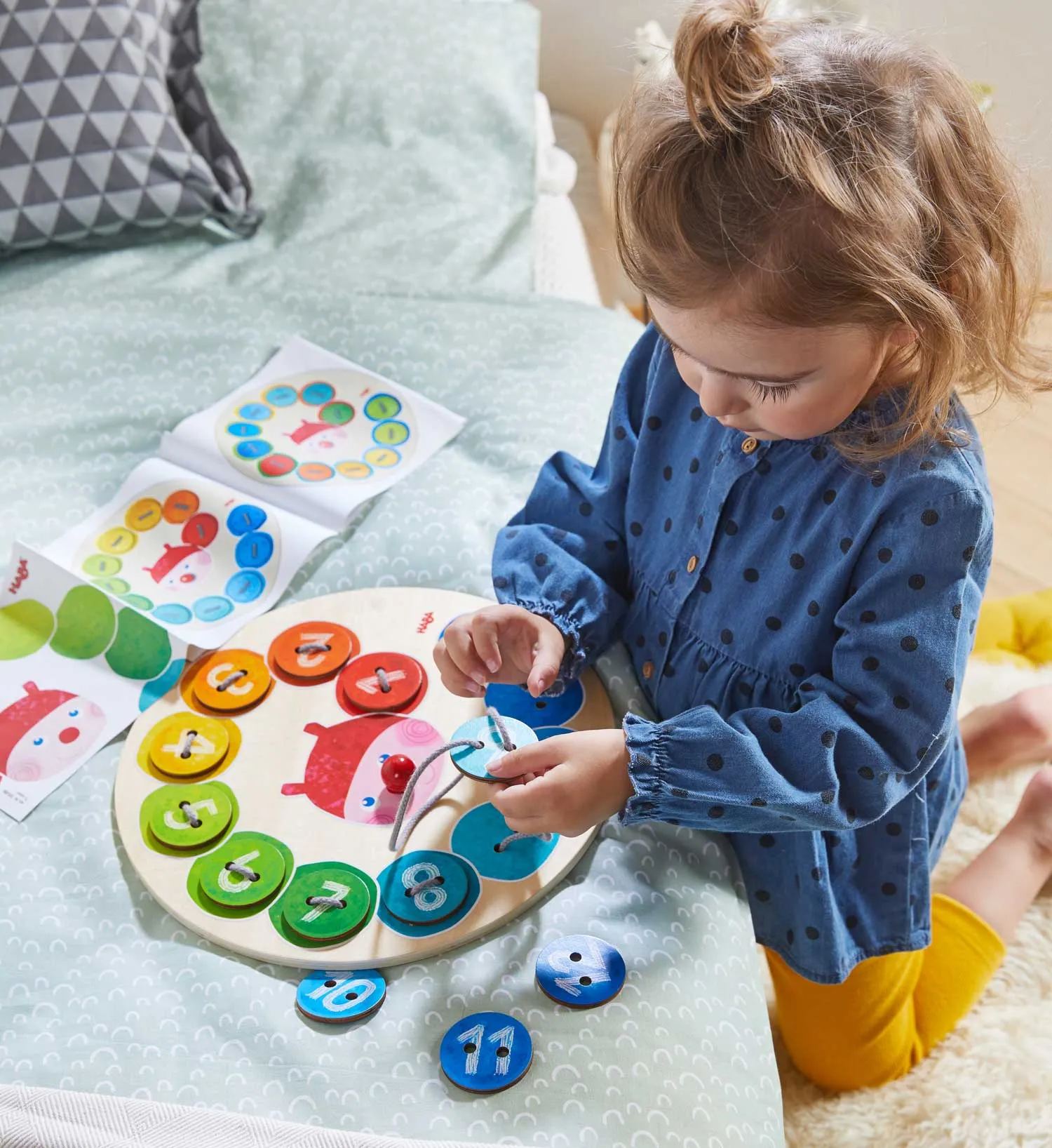 Rainbow Caterpillar Counting Threading Game