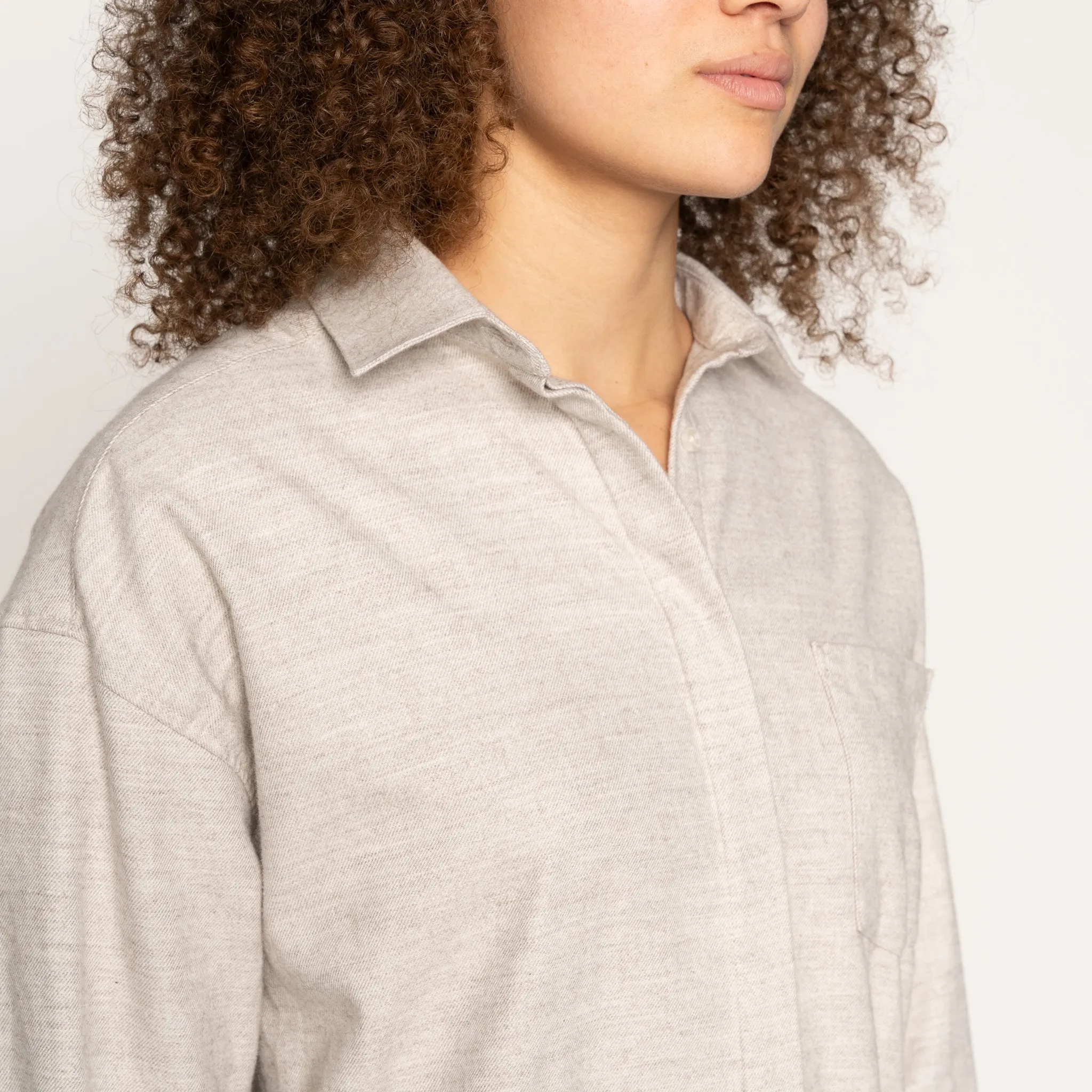 Roomy Shirt - Yak Fiber Brushed Flannel - Whisper Grey